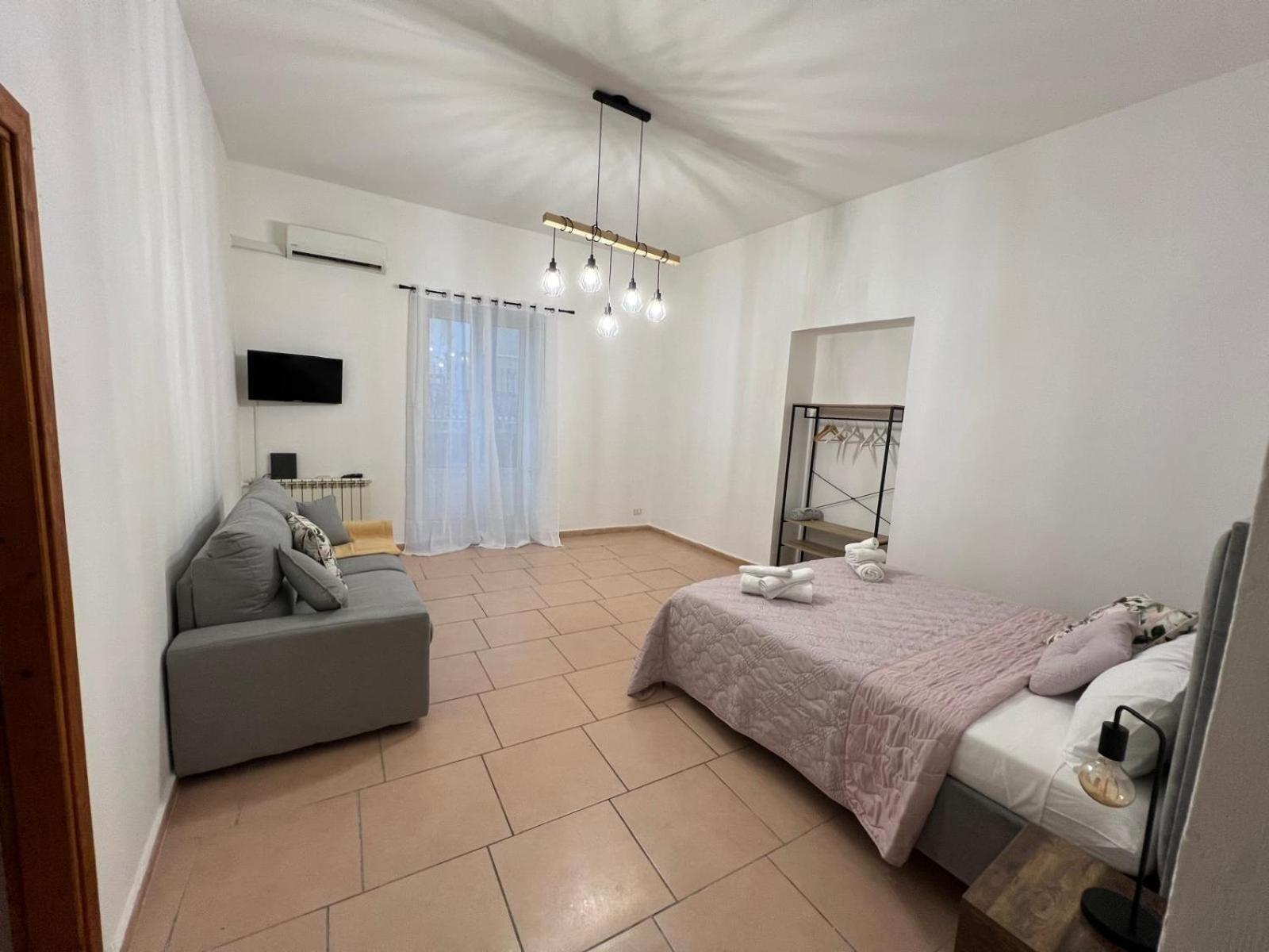 Greta'S Apartment Discesa Delle Capre パレルモ エクステリア 写真